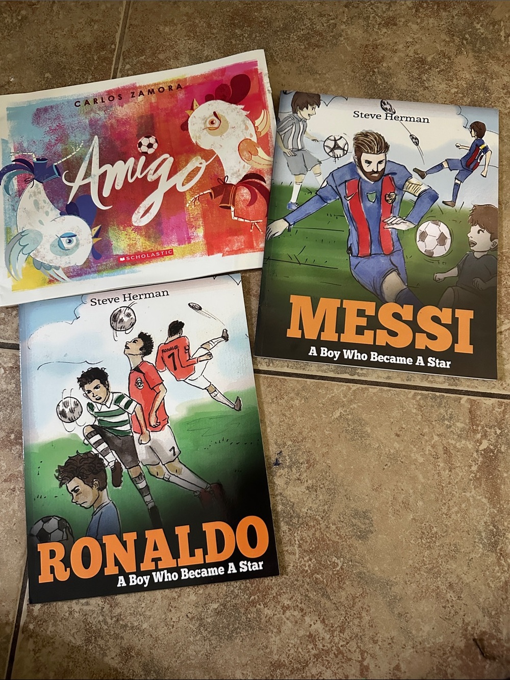 3 Kids Soccer Books Messi Ronaldo Amigo Bilingual Spanish Football Bundle